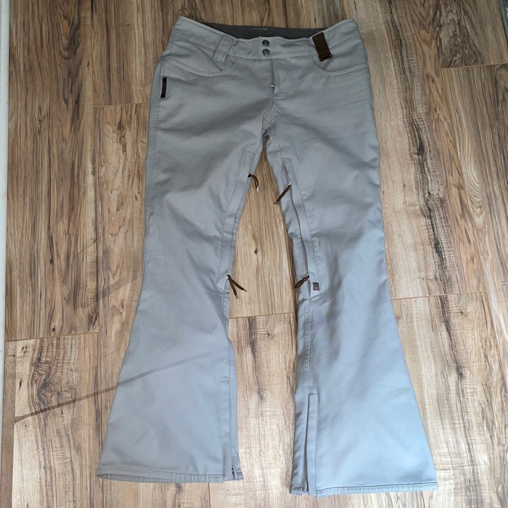 Holden ski/snowboard pants